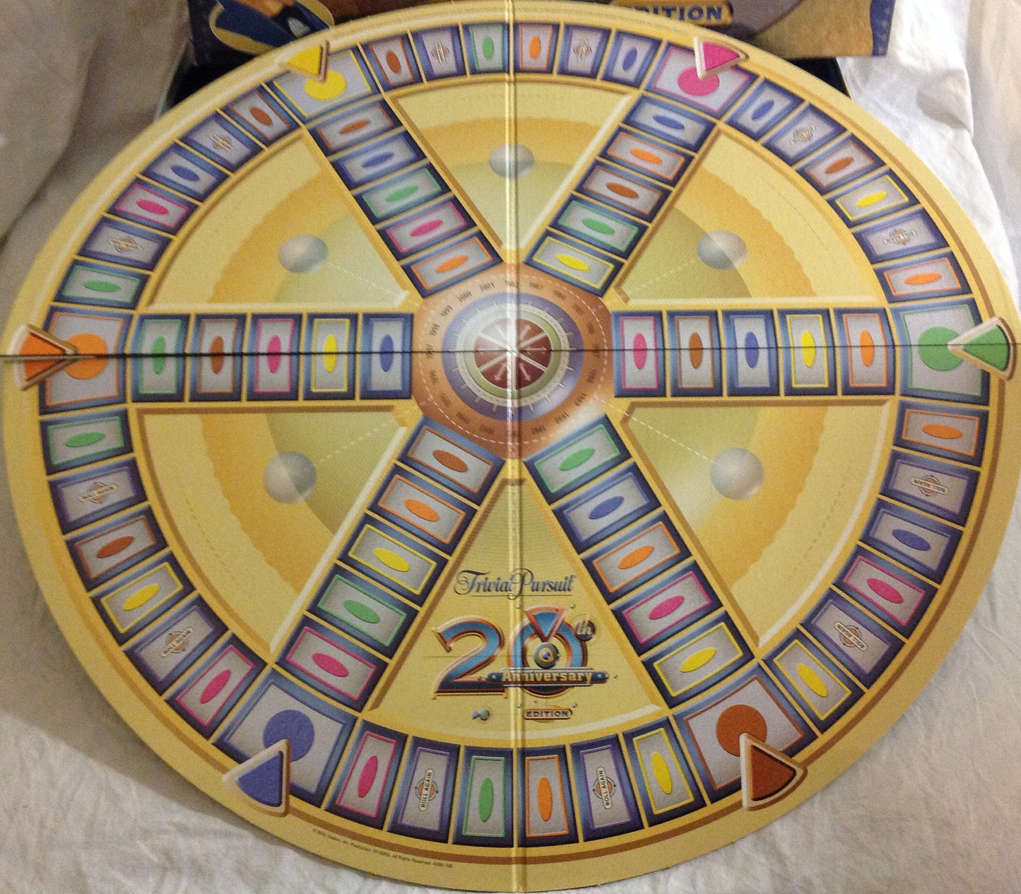 Hasbro Games Trivial Pursuit 20th Anniversary