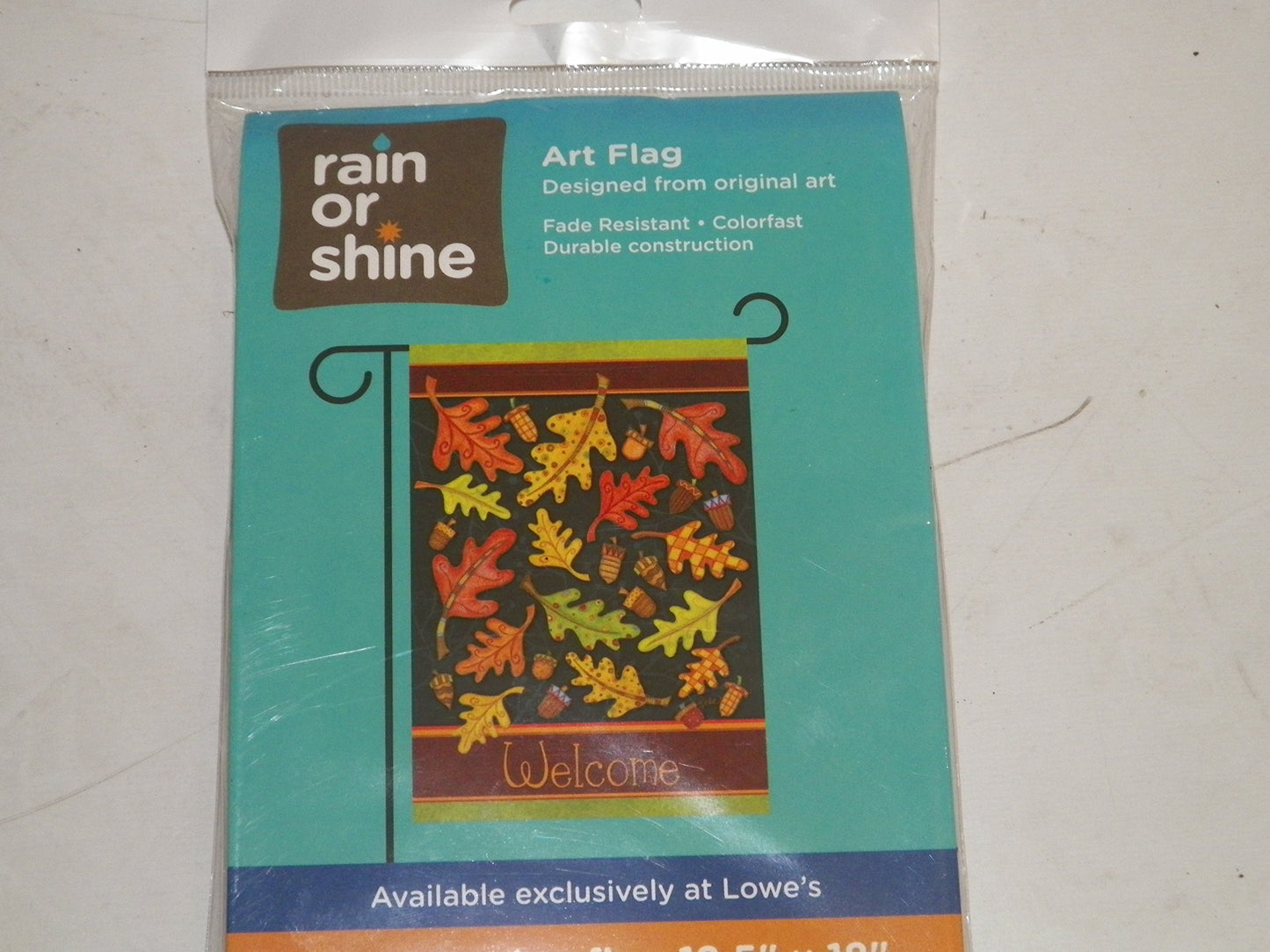 Rain or Shine 18-in x 12.5-in Fall Flag Item#591394 Model#11-2182-160 UPC# 846097021623