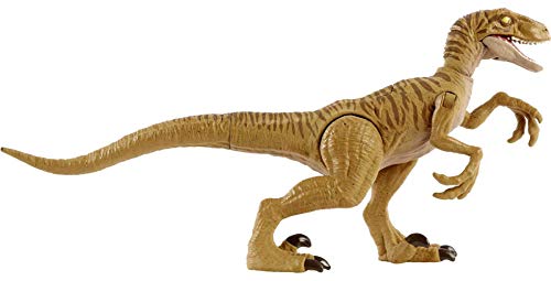 Jurassic World Velociraptor - Claw Slash Savage Strike Dinosaur Action Figure, Smaller Size, Attack Move Iconic to Species, Movable Arms & Legs, Great Gift for Ages 4 Years Old & Up