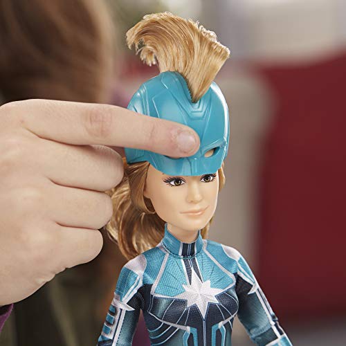 Marvel Captain Marvel Captain Marvel (Starforce) Super Hero Doll with Helmet Accessory (Ages 6 and up)